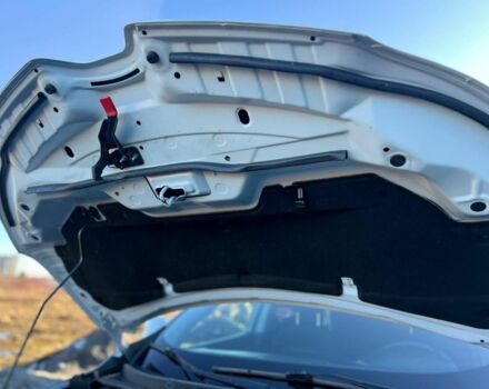 Белый Рено Kadjar, объемом двигателя 1.5 л и пробегом 258 тыс. км за 14600 $, фото 10 на Automoto.ua