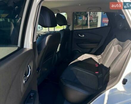 Белый Рено Kadjar, объемом двигателя 1.46 л и пробегом 170 тыс. км за 14200 $, фото 21 на Automoto.ua
