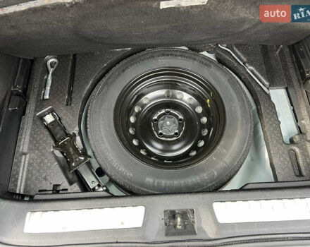 Белый Рено Kadjar, объемом двигателя 1.6 л и пробегом 252 тыс. км за 17800 $, фото 140 на Automoto.ua