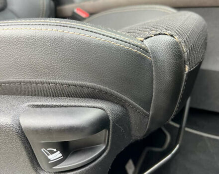 Белый Рено Kadjar, объемом двигателя 1.6 л и пробегом 252 тыс. км за 17800 $, фото 85 на Automoto.ua