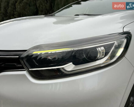 Белый Рено Kadjar, объемом двигателя 1.6 л и пробегом 252 тыс. км за 17800 $, фото 17 на Automoto.ua