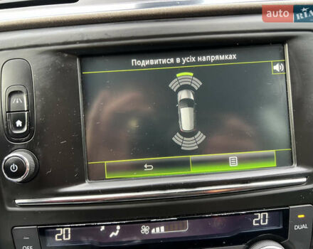 Белый Рено Kadjar, объемом двигателя 1.6 л и пробегом 252 тыс. км за 17800 $, фото 66 на Automoto.ua