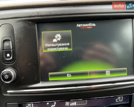 Белый Рено Kadjar, объемом двигателя 1.6 л и пробегом 252 тыс. км за 17800 $, фото 59 на Automoto.ua