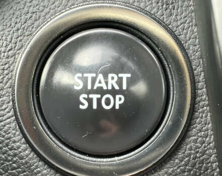 Белый Рено Kadjar, объемом двигателя 1.6 л и пробегом 252 тыс. км за 17800 $, фото 48 на Automoto.ua