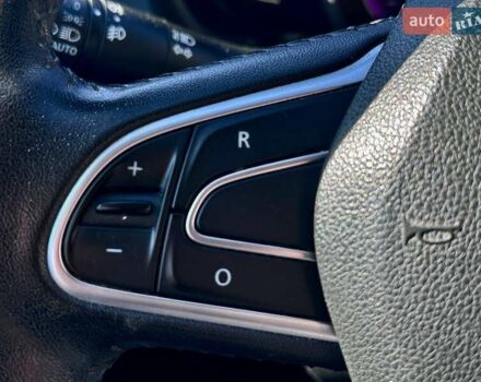 Белый Рено Kadjar, объемом двигателя 1.46 л и пробегом 170 тыс. км за 14200 $, фото 11 на Automoto.ua