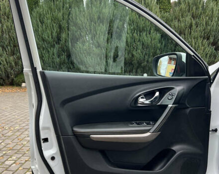 Белый Рено Kadjar, объемом двигателя 1.6 л и пробегом 252 тыс. км за 17800 $, фото 30 на Automoto.ua