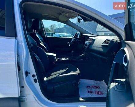 Белый Рено Kadjar, объемом двигателя 1.46 л и пробегом 170 тыс. км за 14200 $, фото 35 на Automoto.ua