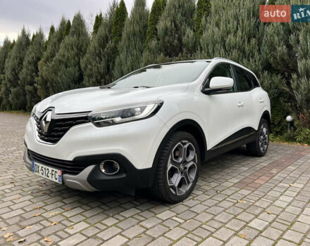 Белый Рено Kadjar, объемом двигателя 1.6 л и пробегом 252 тыс. км за 17800 $, фото 154 на Automoto.ua