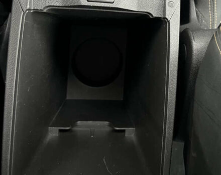 Белый Рено Kadjar, объемом двигателя 1.6 л и пробегом 252 тыс. км за 17800 $, фото 53 на Automoto.ua