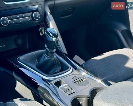 Белый Рено Kadjar, объемом двигателя 1.46 л и пробегом 170 тыс. км за 14200 $, фото 19 на Automoto.ua
