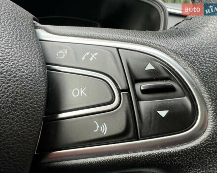 Белый Рено Kadjar, объемом двигателя 1.6 л и пробегом 252 тыс. км за 17800 $, фото 45 на Automoto.ua