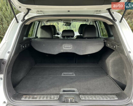 Белый Рено Kadjar, объемом двигателя 1.6 л и пробегом 252 тыс. км за 17800 $, фото 137 на Automoto.ua