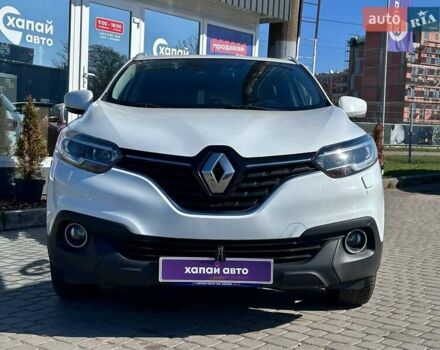 Белый Рено Kadjar, объемом двигателя 1.46 л и пробегом 170 тыс. км за 14200 $, фото 2 на Automoto.ua