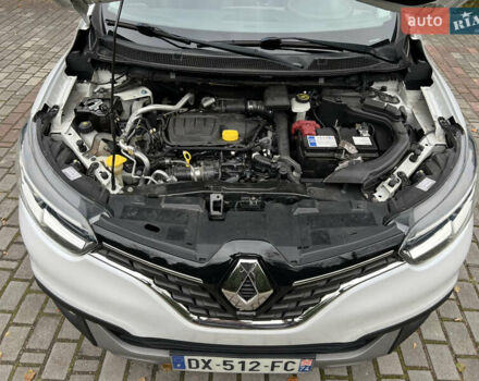 Белый Рено Kadjar, объемом двигателя 1.6 л и пробегом 252 тыс. км за 17800 $, фото 27 на Automoto.ua