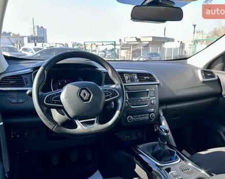 Белый Рено Kadjar, объемом двигателя 1.46 л и пробегом 170 тыс. км за 14200 $, фото 20 на Automoto.ua