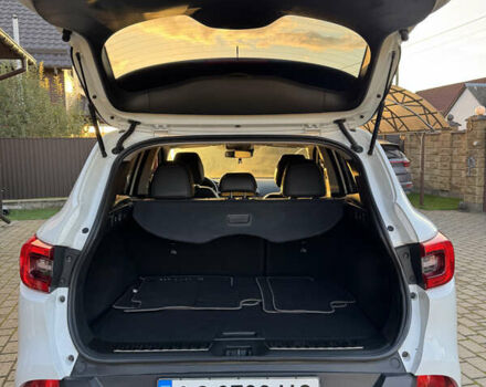 Белый Рено Kadjar, объемом двигателя 1.6 л и пробегом 176 тыс. км за 16300 $, фото 7 на Automoto.ua