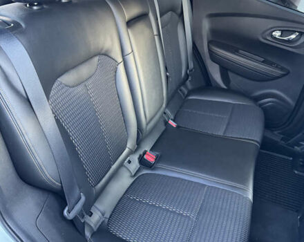 Белый Рено Kadjar, объемом двигателя 1.6 л и пробегом 176 тыс. км за 16300 $, фото 10 на Automoto.ua