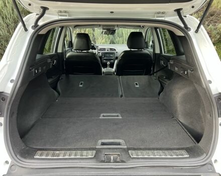 Білий Рено Kadjar, об'ємом двигуна 1.6 л та пробігом 252 тис. км за 17300 $, фото 15 на Automoto.ua
