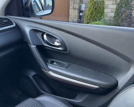 Белый Рено Kadjar, объемом двигателя 1.6 л и пробегом 176 тыс. км за 16300 $, фото 14 на Automoto.ua