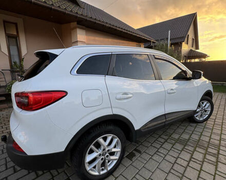 Белый Рено Kadjar, объемом двигателя 1.6 л и пробегом 176 тыс. км за 16300 $, фото 2 на Automoto.ua