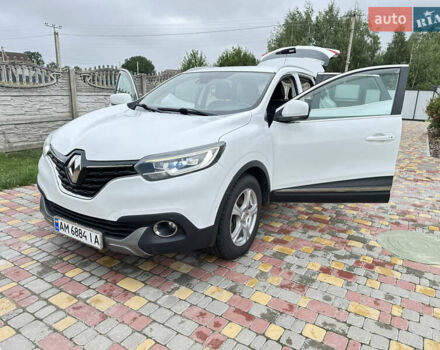 Белый Рено Kadjar, объемом двигателя 1.6 л и пробегом 209 тыс. км за 14100 $, фото 8 на Automoto.ua