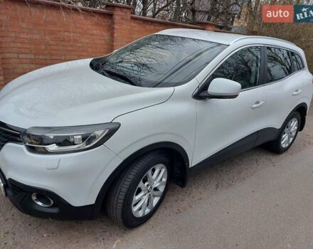 Белый Рено Kadjar, объемом двигателя 1.46 л и пробегом 100 тыс. км за 17000 $, фото 3 на Automoto.ua