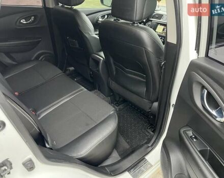 Білий Рено Kadjar, об'ємом двигуна 1.46 л та пробігом 162 тис. км за 16750 $, фото 14 на Automoto.ua