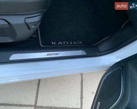 Белый Рено Kadjar, объемом двигателя 1.6 л и пробегом 132 тыс. км за 17500 $, фото 12 на Automoto.ua