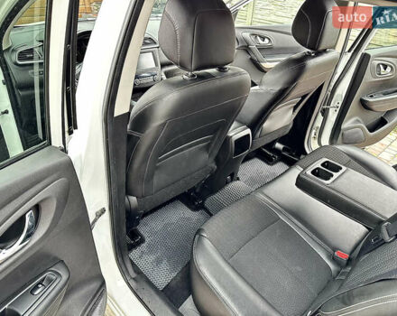 Белый Рено Kadjar, объемом двигателя 1.6 л и пробегом 209 тыс. км за 14100 $, фото 17 на Automoto.ua