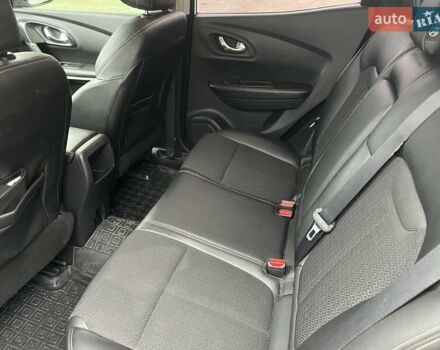 Білий Рено Kadjar, об'ємом двигуна 1.46 л та пробігом 162 тис. км за 16750 $, фото 11 на Automoto.ua