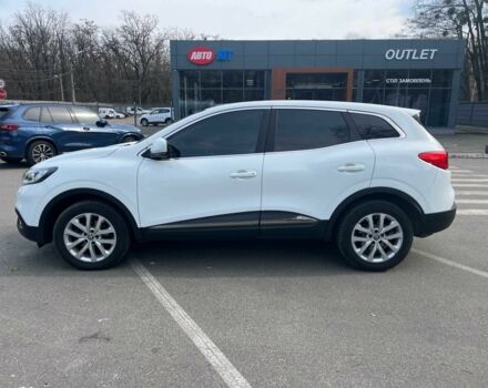 Белый Рено Kadjar, объемом двигателя 1.6 л и пробегом 60 тыс. км за 17500 $, фото 5 на Automoto.ua