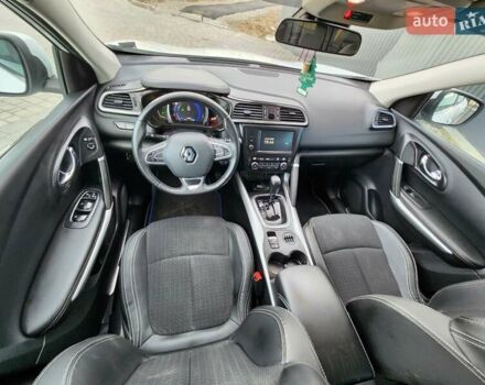 Белый Рено Kadjar, объемом двигателя 1.5 л и пробегом 232 тыс. км за 14950 $, фото 54 на Automoto.ua