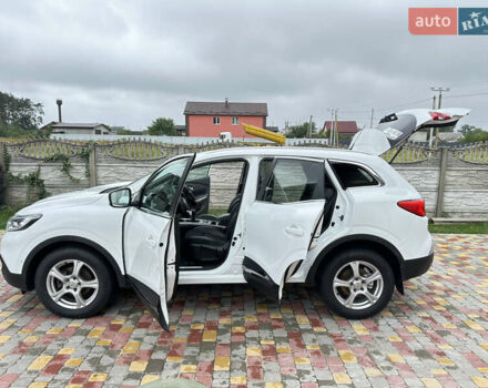 Белый Рено Kadjar, объемом двигателя 1.6 л и пробегом 209 тыс. км за 14100 $, фото 14 на Automoto.ua