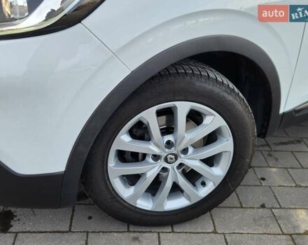 Белый Рено Kadjar, объемом двигателя 1.5 л и пробегом 232 тыс. км за 14950 $, фото 15 на Automoto.ua