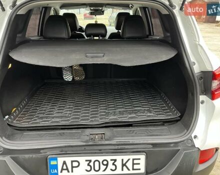 Білий Рено Kadjar, об'ємом двигуна 1.46 л та пробігом 162 тис. км за 16750 $, фото 17 на Automoto.ua