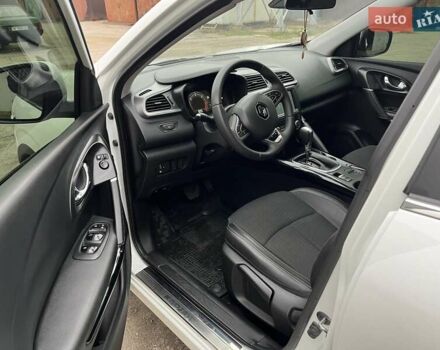 Білий Рено Kadjar, об'ємом двигуна 1.46 л та пробігом 162 тис. км за 16750 $, фото 6 на Automoto.ua