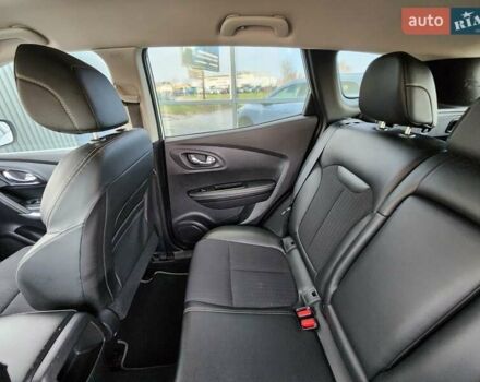 Белый Рено Kadjar, объемом двигателя 1.5 л и пробегом 232 тыс. км за 14950 $, фото 56 на Automoto.ua