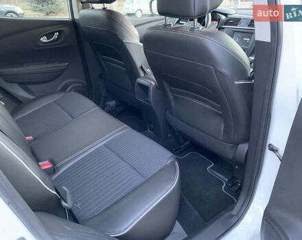 Белый Рено Kadjar, объемом двигателя 1.6 л и пробегом 132 тыс. км за 17500 $, фото 10 на Automoto.ua