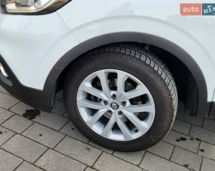 Белый Рено Kadjar, объемом двигателя 1.5 л и пробегом 232 тыс. км за 14950 $, фото 21 на Automoto.ua