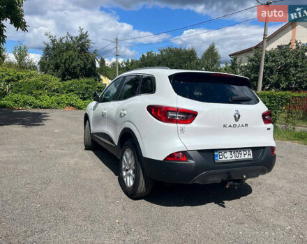 Білий Рено Kadjar, об'ємом двигуна 1.46 л та пробігом 249 тис. км за 15500 $, фото 2 на Automoto.ua