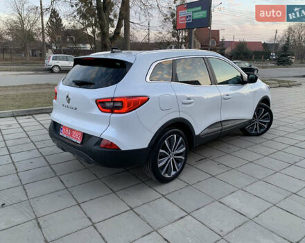 Белый Рено Kadjar, объемом двигателя 1.6 л и пробегом 132 тыс. км за 17500 $, фото 4 на Automoto.ua