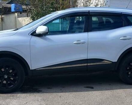 Белый Рено Kadjar, объемом двигателя 1.47 л и пробегом 260 тыс. км за 15500 $, фото 2 на Automoto.ua