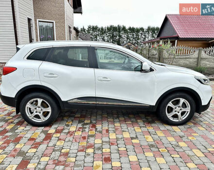 Белый Рено Kadjar, объемом двигателя 1.6 л и пробегом 209 тыс. км за 14100 $, фото 3 на Automoto.ua