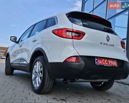 Білий Рено Kadjar, об'ємом двигуна 1.5 л та пробігом 197 тис. км за 15750 $, фото 19 на Automoto.ua