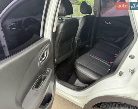 Белый Рено Kadjar, объемом двигателя 1.46 л и пробегом 192 тыс. км за 17700 $, фото 11 на Automoto.ua
