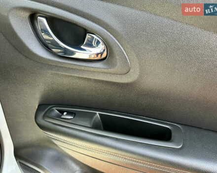 Белый Рено Kadjar, объемом двигателя 1.5 л и пробегом 230 тыс. км за 16000 $, фото 40 на Automoto.ua