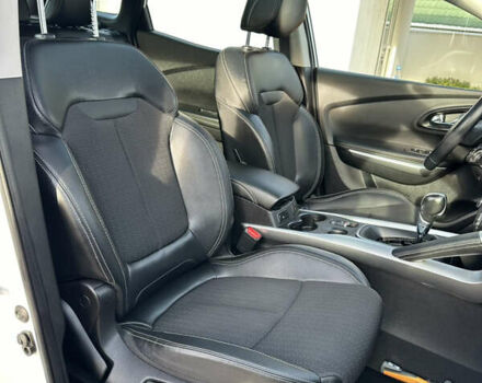 Белый Рено Kadjar, объемом двигателя 1.5 л и пробегом 230 тыс. км за 16000 $, фото 58 на Automoto.ua