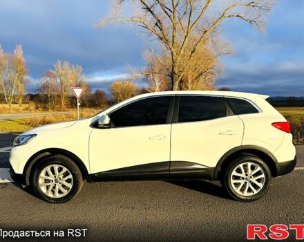 Белый Рено Kadjar, объемом двигателя 16 л и пробегом 49 тыс. км за 16800 $, фото 4 на Automoto.ua