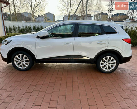 Белый Рено Kadjar, объемом двигателя 1.5 л и пробегом 230 тыс. км за 16000 $, фото 3 на Automoto.ua