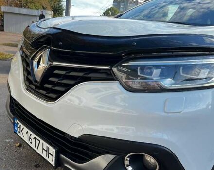 Білий Рено Kadjar, об'ємом двигуна 1.46 л та пробігом 175 тис. км за 16000 $, фото 3 на Automoto.ua